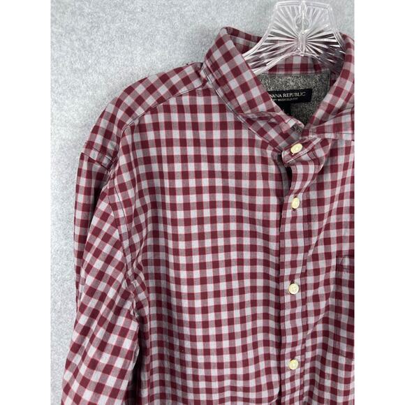 Banana Republic Search Men's L Red Checks Long Sleeve Button Up Preppy Business - Picture 2 of 8